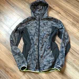 Nike Running Windbreaker Size M Women’s